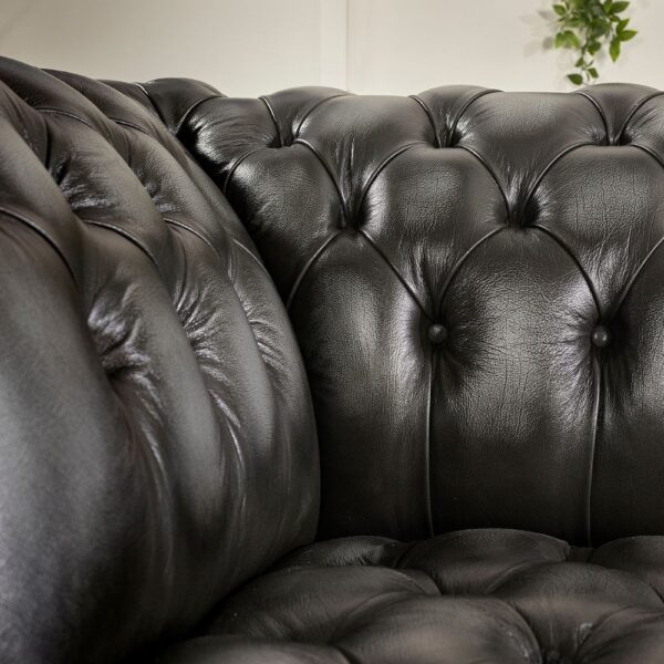 Blenheim Chesterfield Sofa - Image 4