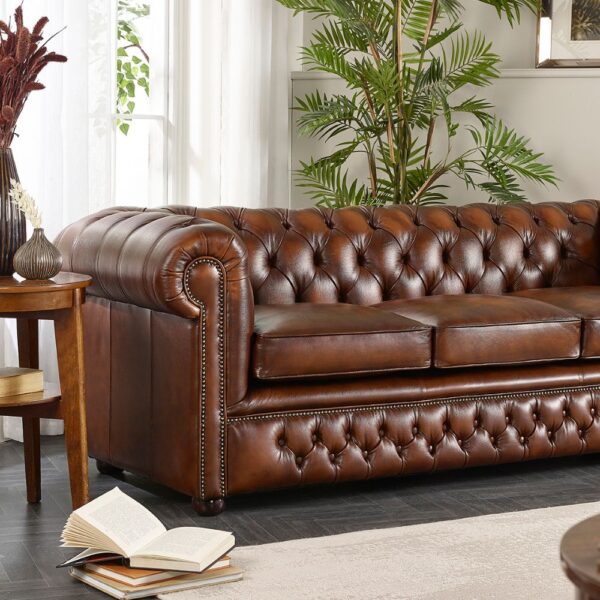 Holyrood Chesterfield Sofa - Image 4