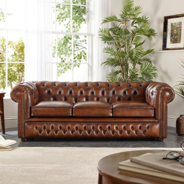 Holyrood Chesterfield Sofa - Image 5