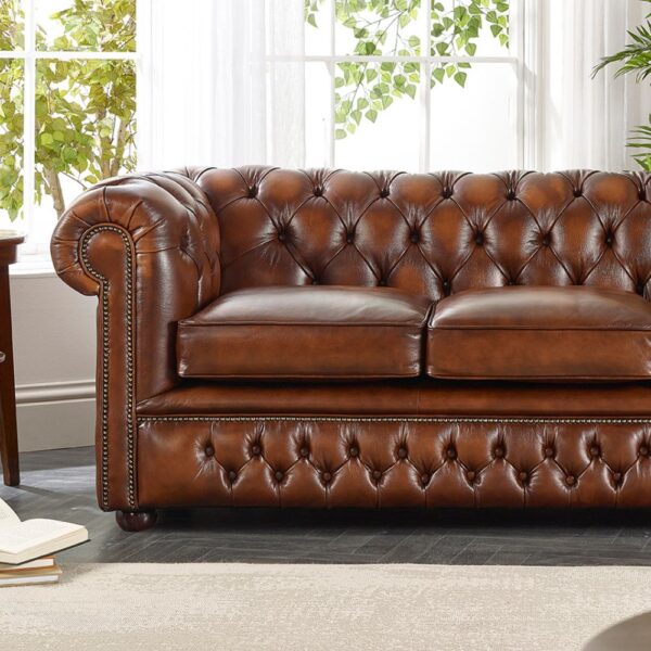 Holyrood Chesterfield Sofa - Image 6