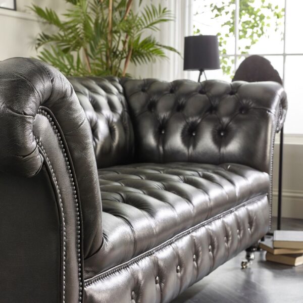 Blenheim Chesterfield Sofa - Image 7