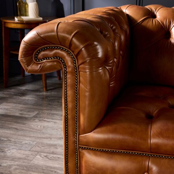 Sandringham Chesterfield Sofa - Image 6