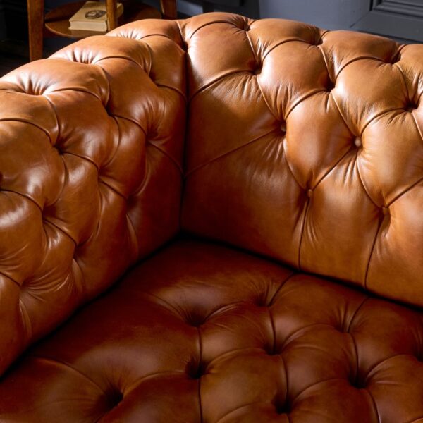 Sandringham Chesterfield Sofa - Image 7