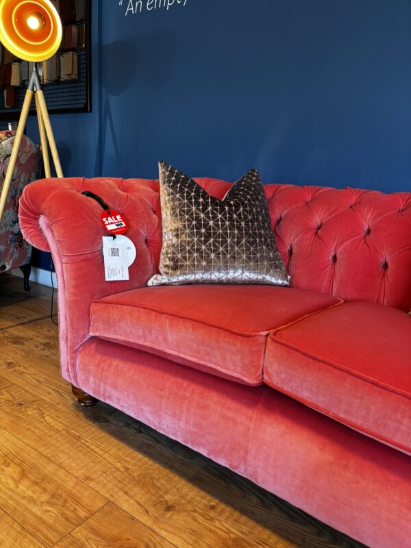 Wandsworth 2 Seat Chesterfield Sofa -  LF1990FR 05 Flamingo (Price Band C) - Image 4