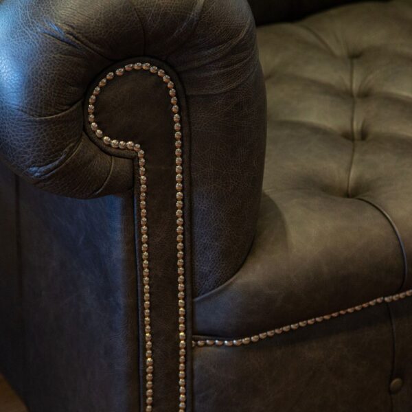 UK Showroom Stock - Manhattan 2-Seat - Apache Pewter - Image 4