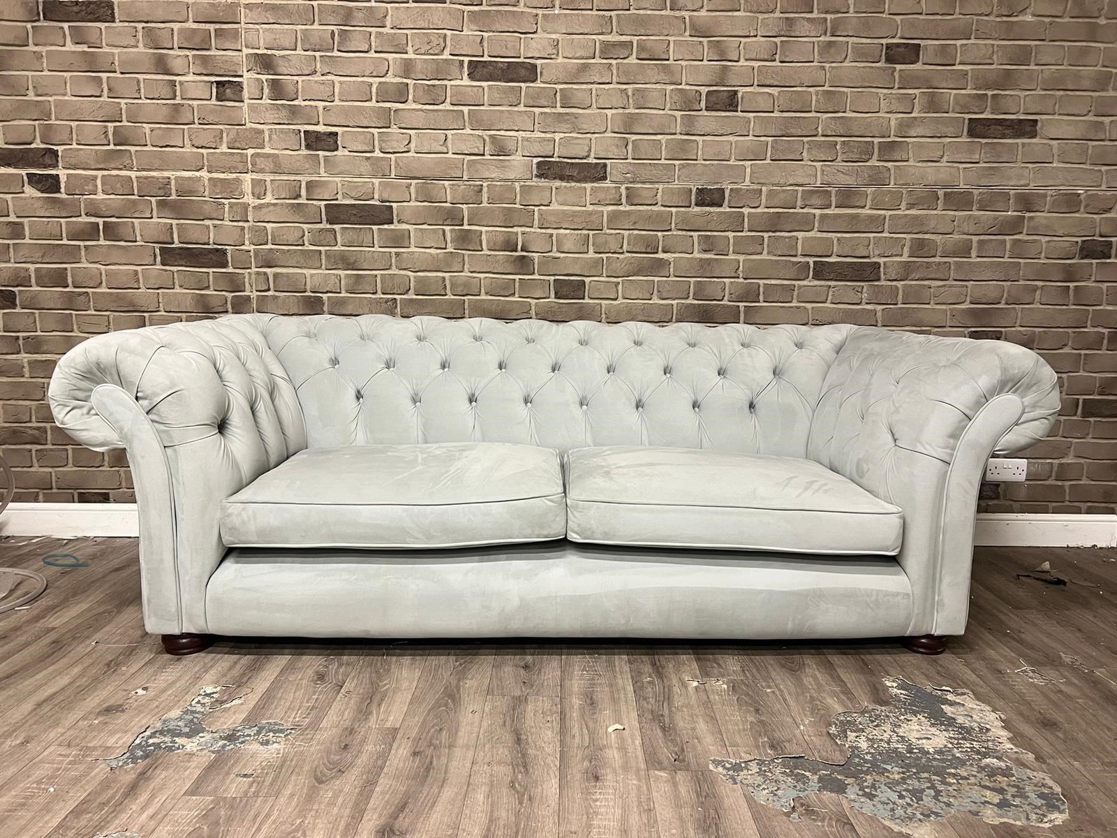 Photo of Wandsworth 3 Seat Chesterfield Sofa – Plush Silver Velvet (Piping Only)