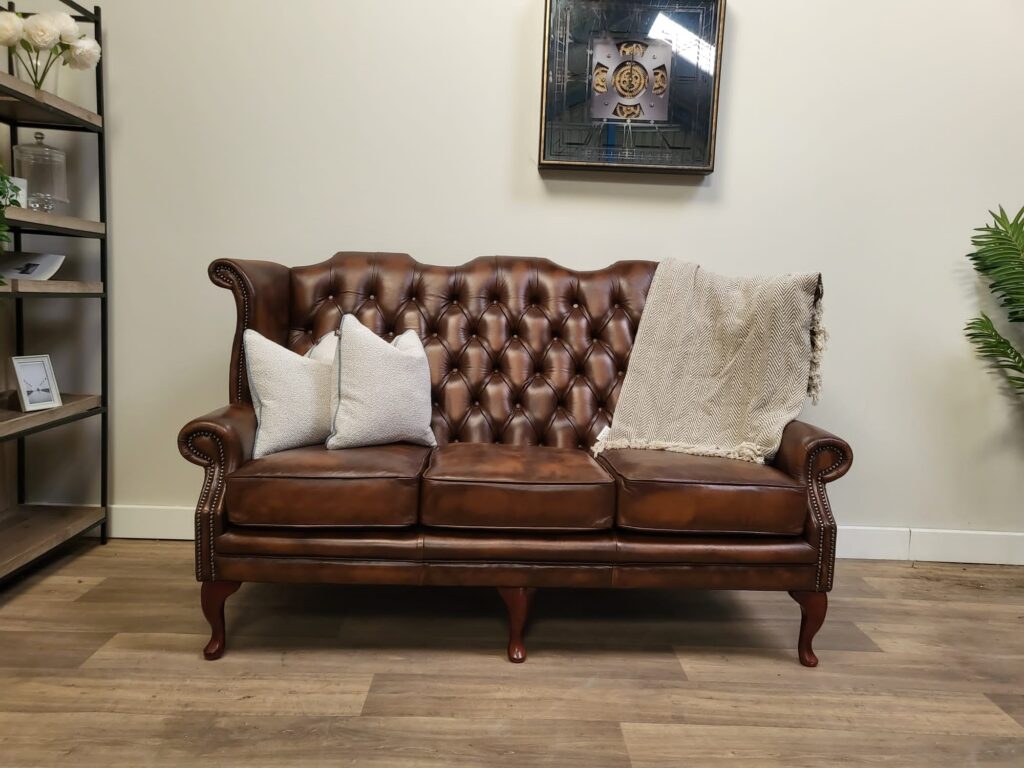 high-back-chesterfield-antique-decor