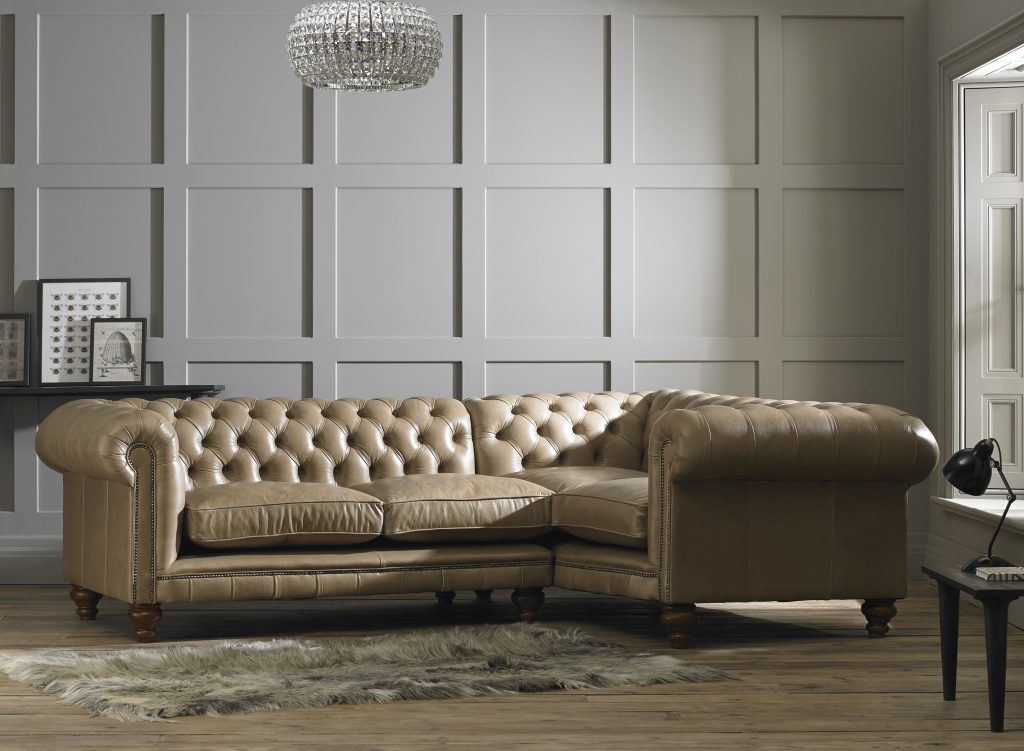 chesterfield-corner-sofa